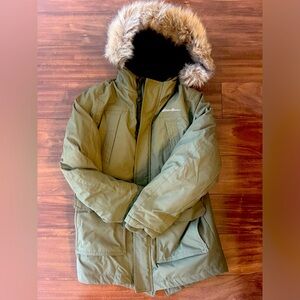 Eddie Bauer Boys' Winter Coat size S (7-8)